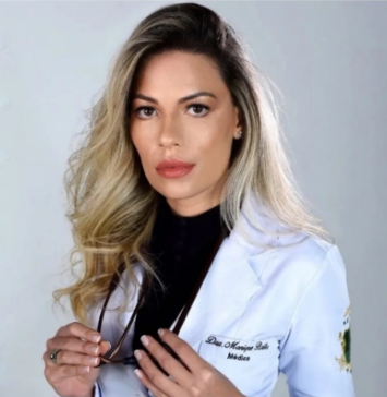 Dr. Monique